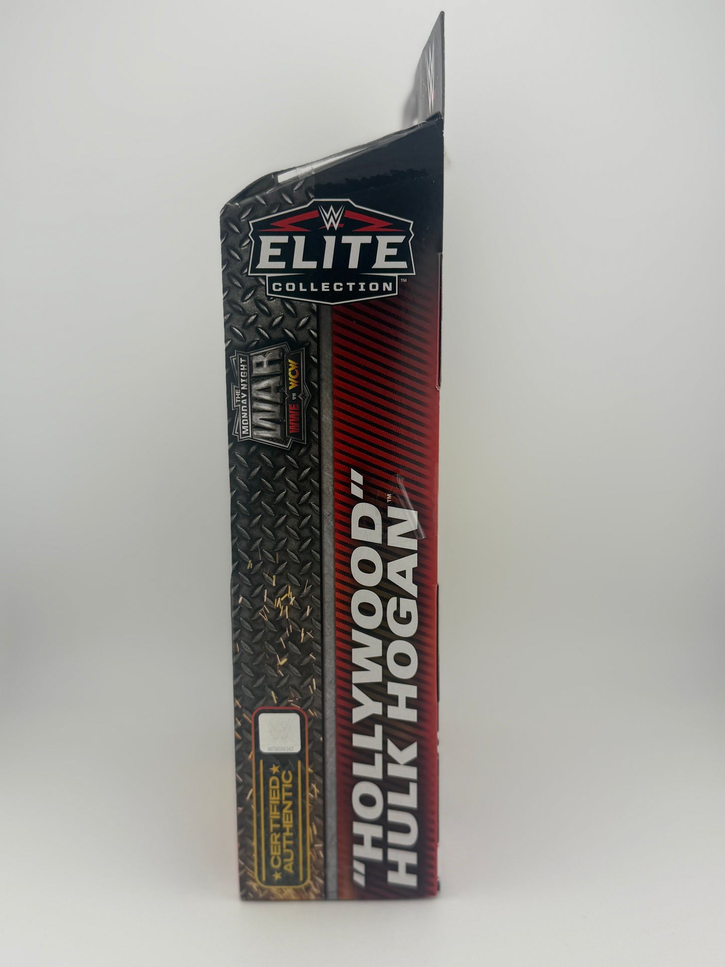 WWE Elite- MNW Series 7 Hollywood Hulk Hogan Action Figure
