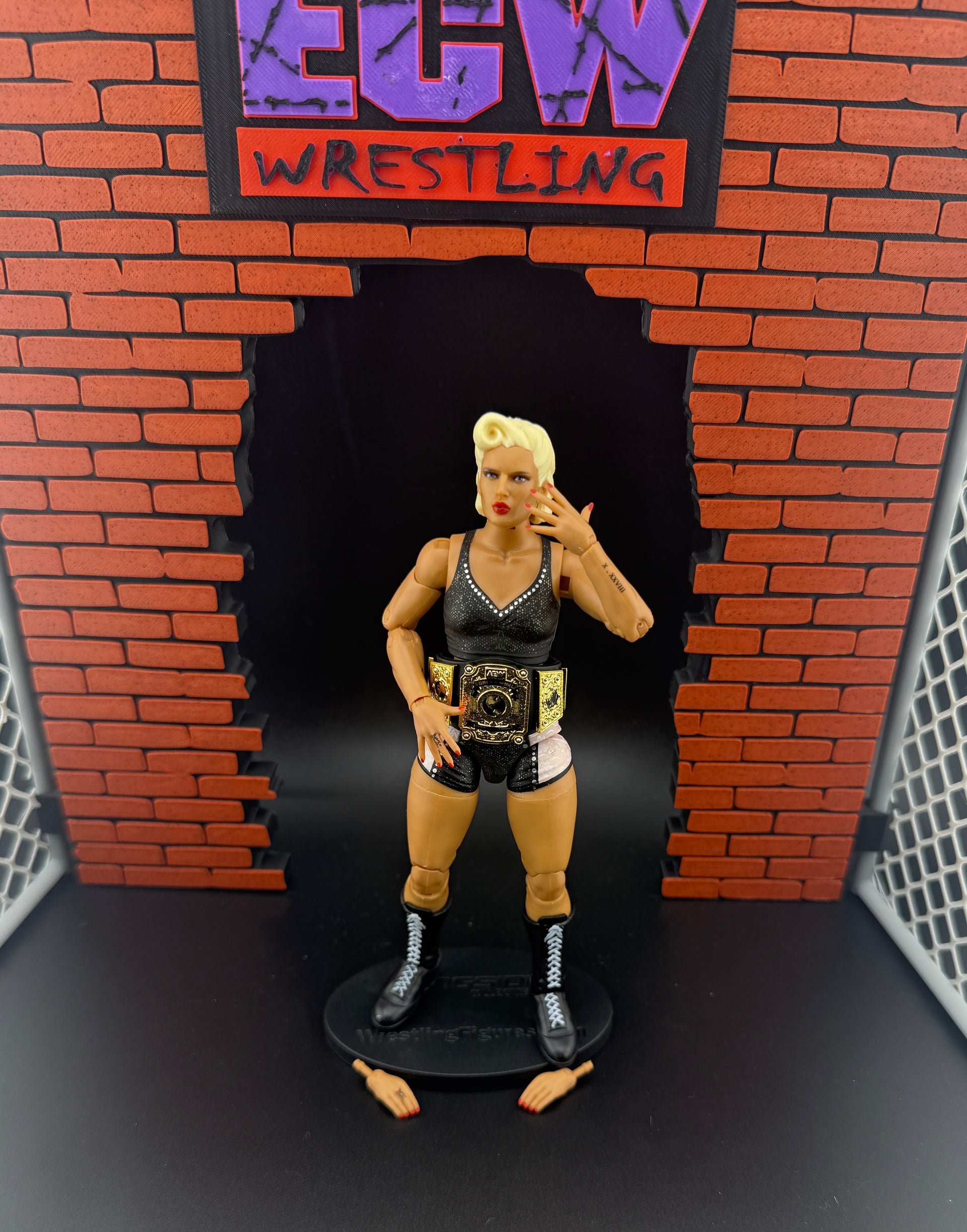 AEW(Loose Figure)-  Toni Storm Action Figure
