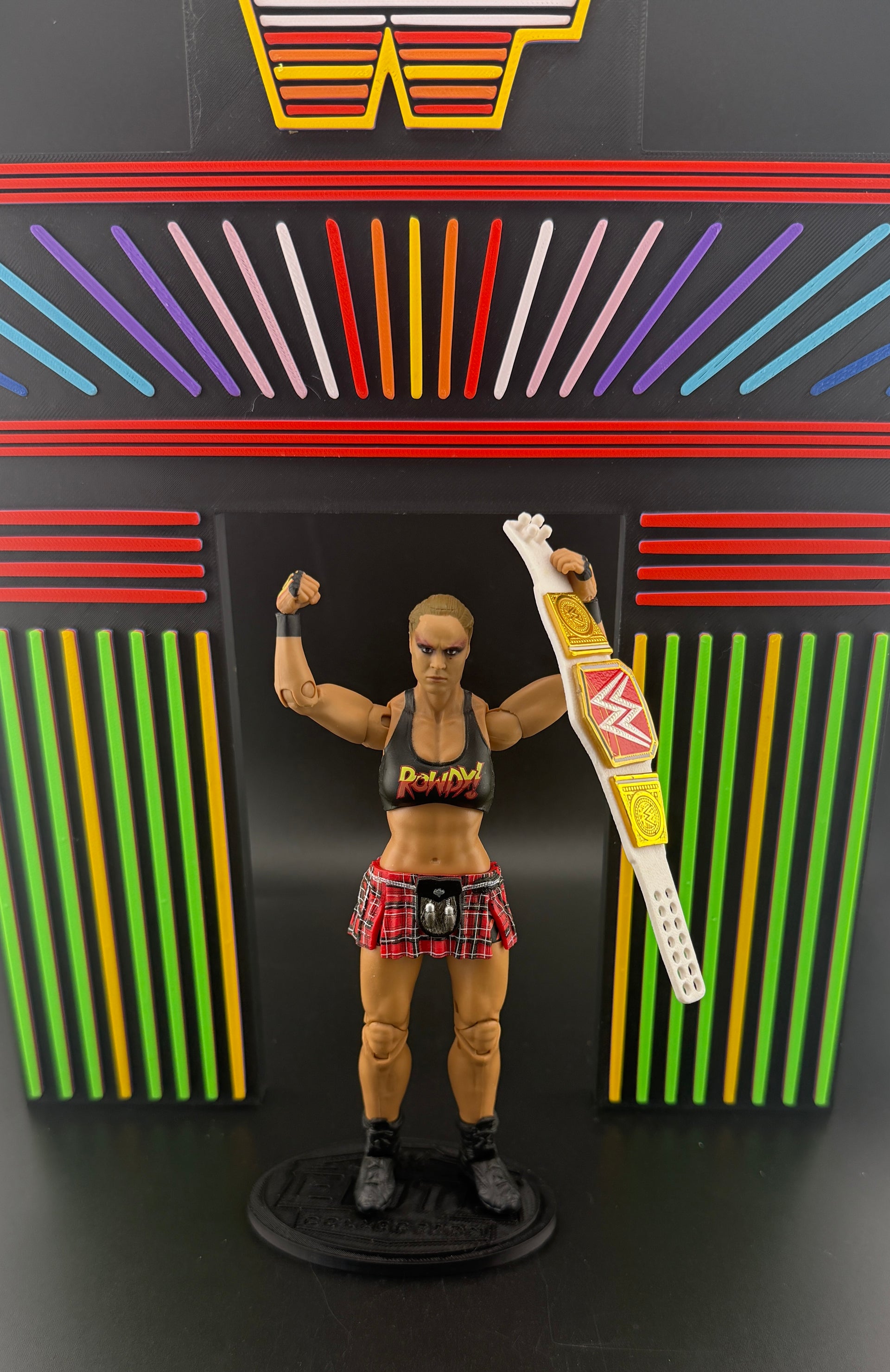 WWE Elite(Loose Figure)- Rowdy Rhonda Rousey Action Figure
